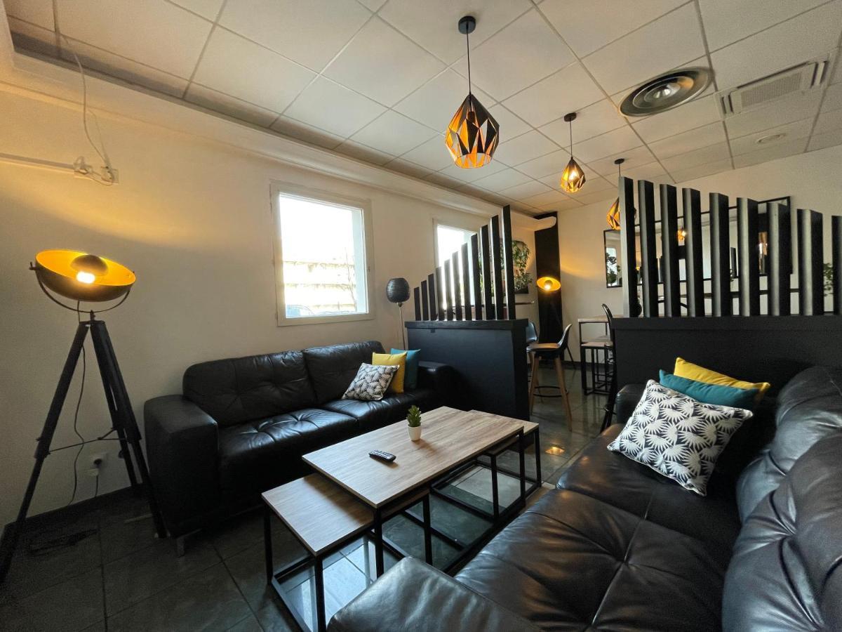 Hotel Restaurant Kyriad Direct Dijon Nord - Zenith - Toison D'Or Kültér fotó