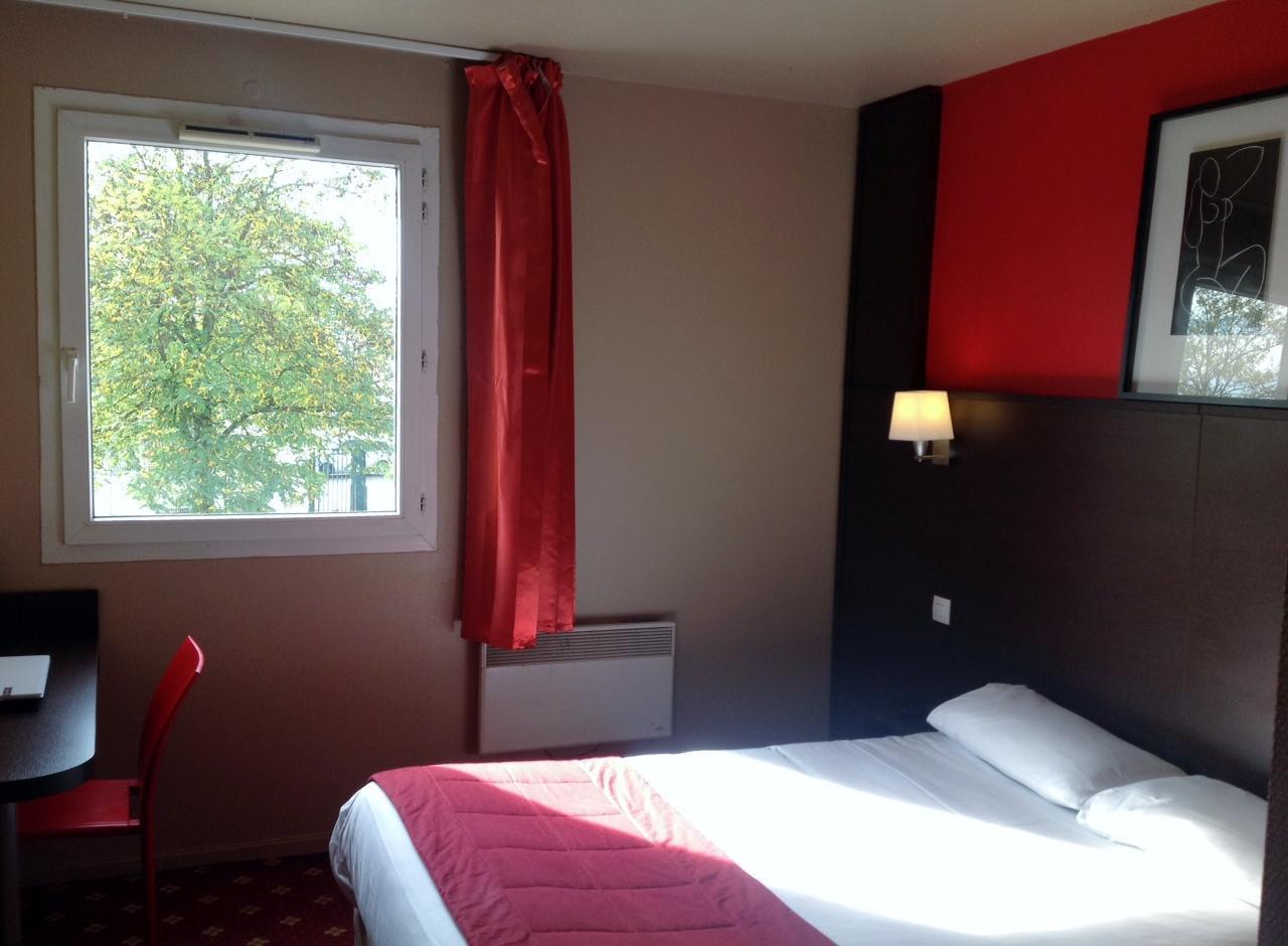 Hotel Restaurant Kyriad Direct Dijon Nord - Zenith - Toison D'Or Kültér fotó
