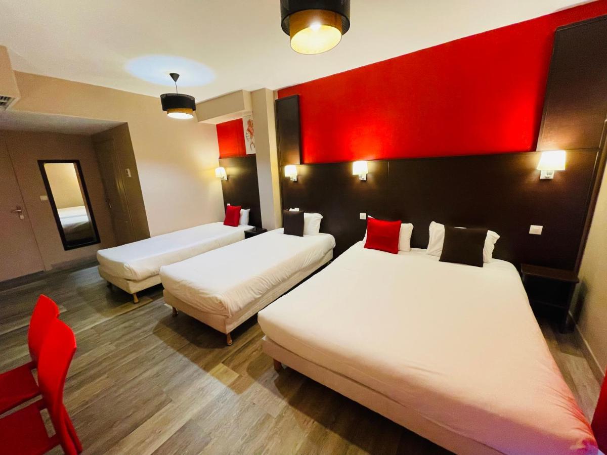 Hotel Restaurant Kyriad Direct Dijon Nord - Zenith - Toison D'Or Kültér fotó