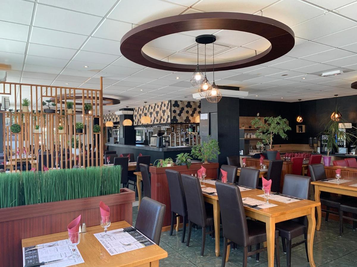 Hotel Restaurant Kyriad Direct Dijon Nord - Zenith - Toison D'Or Kültér fotó