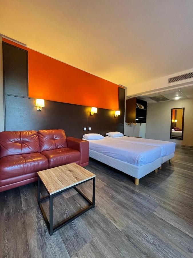 Hotel Restaurant Kyriad Direct Dijon Nord - Zenith - Toison D'Or Kültér fotó