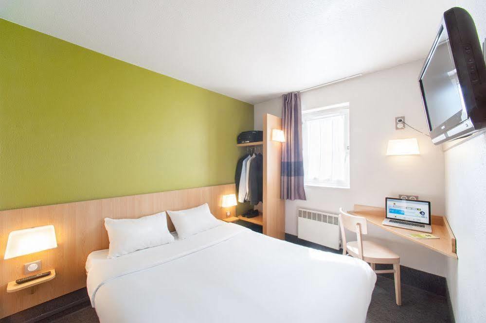 Hotel Restaurant Kyriad Direct Dijon Nord - Zenith - Toison D'Or Kültér fotó